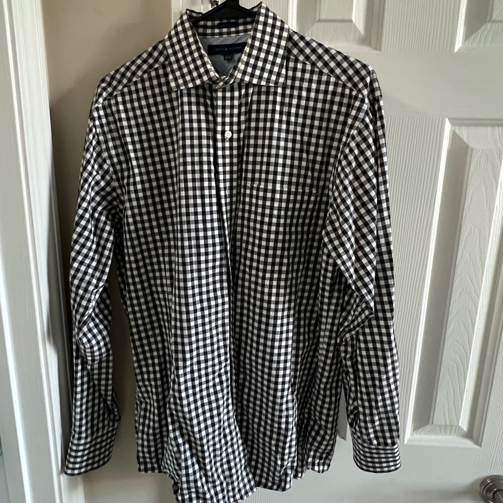 Tommy Hilfiger Black and White Casual Button Down Shirt